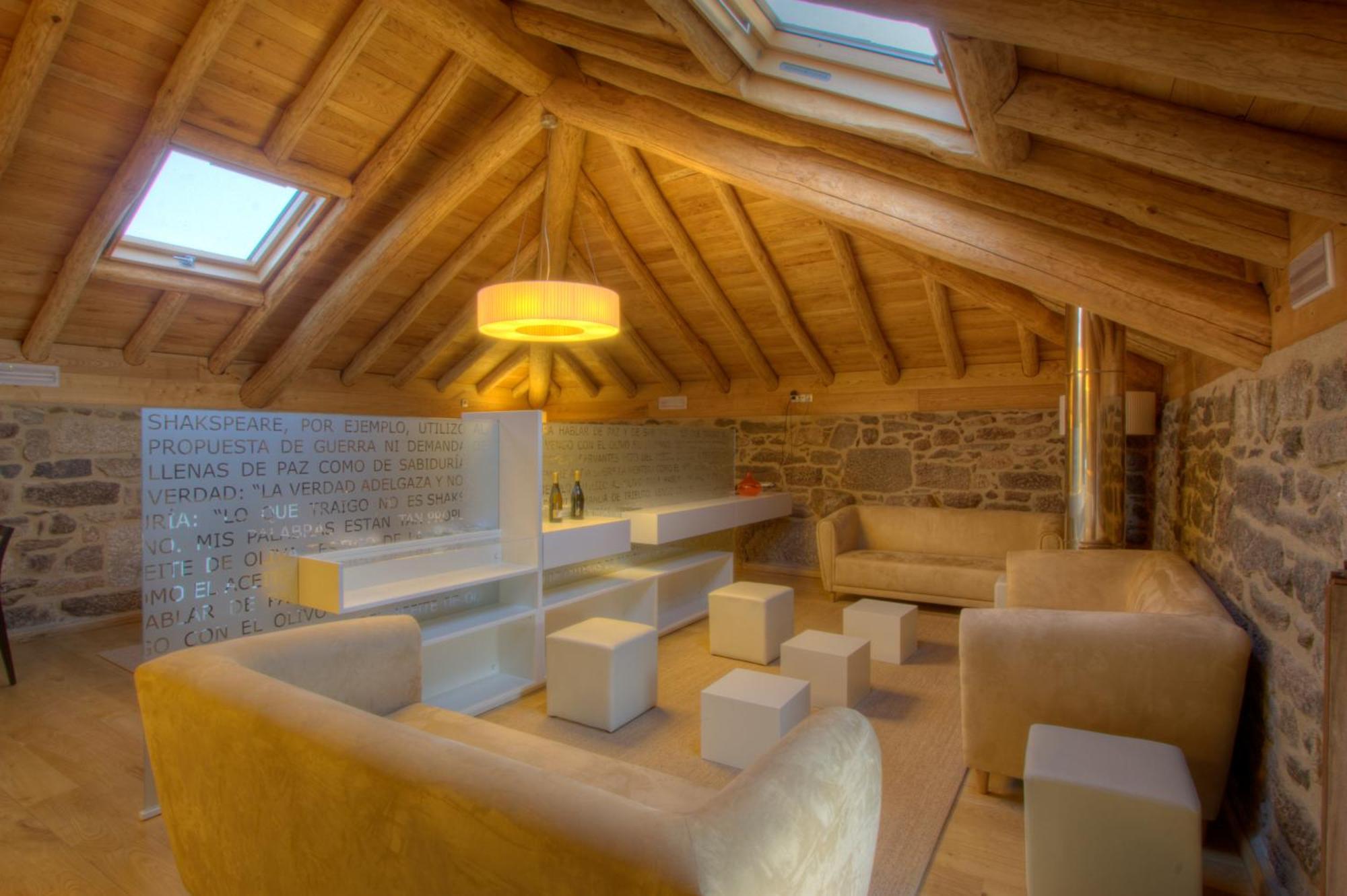 Casa Da Feira Guest House โลวิโอส ภายนอก รูปภาพ